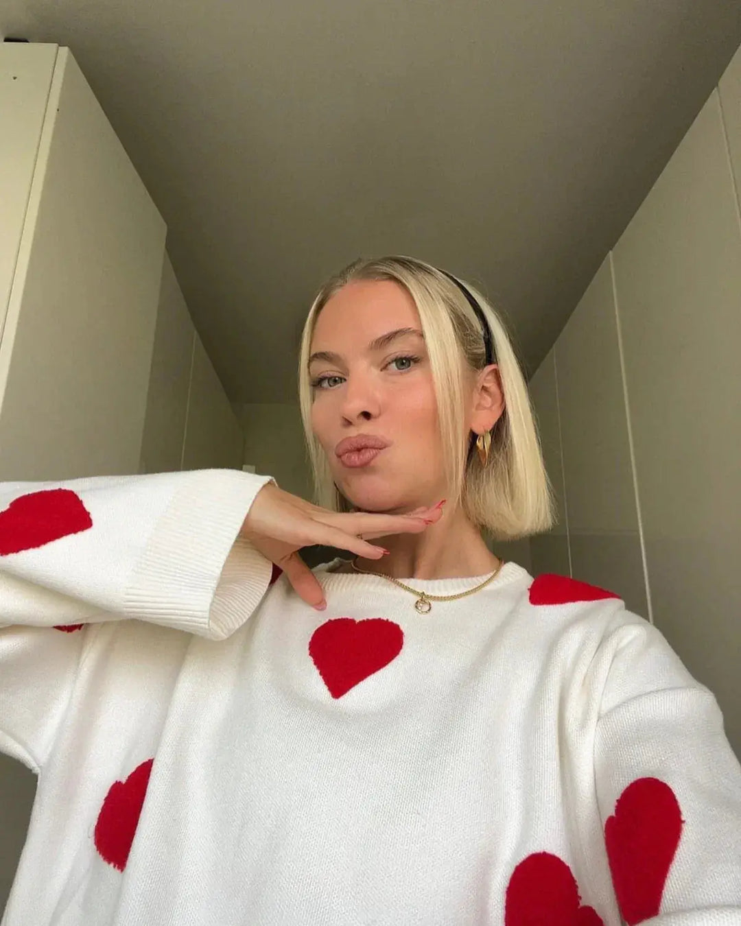 Heartz | Autumn/Winter Sweater