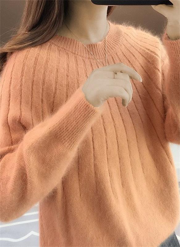Women's Soft Cashmere Sweater | Warm & Elegant